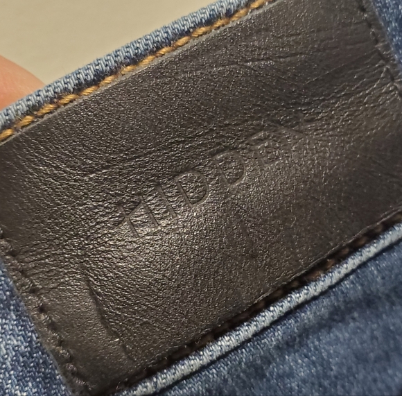 HIDDEN | High Rise Dark Wash Clean Hem Skinny Jeans in Size 31 - Picture 7 of 11